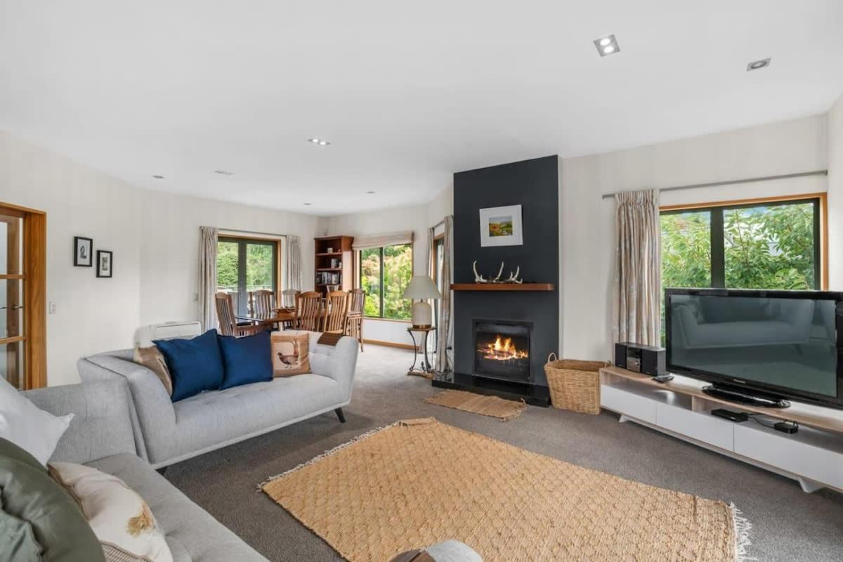 Lake View Villa Wanaka Dış mekan fotoğraf