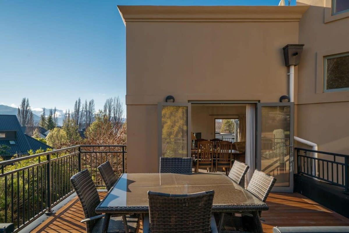 Lake View Villa Wanaka Dış mekan fotoğraf