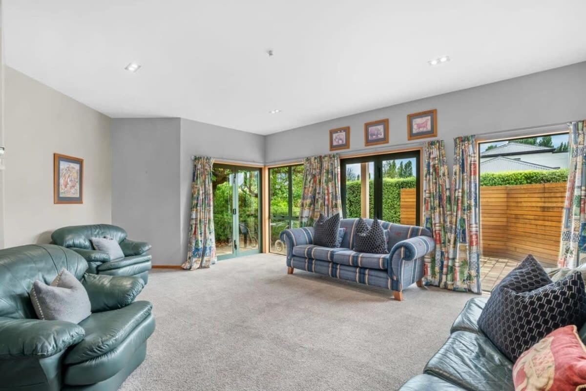 Lake View Villa Wanaka Dış mekan fotoğraf