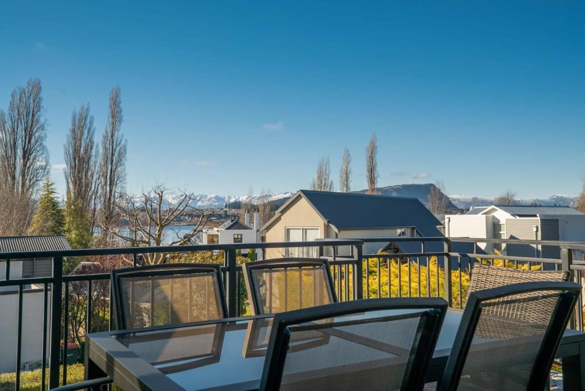 Lake View Villa Wanaka Dış mekan fotoğraf